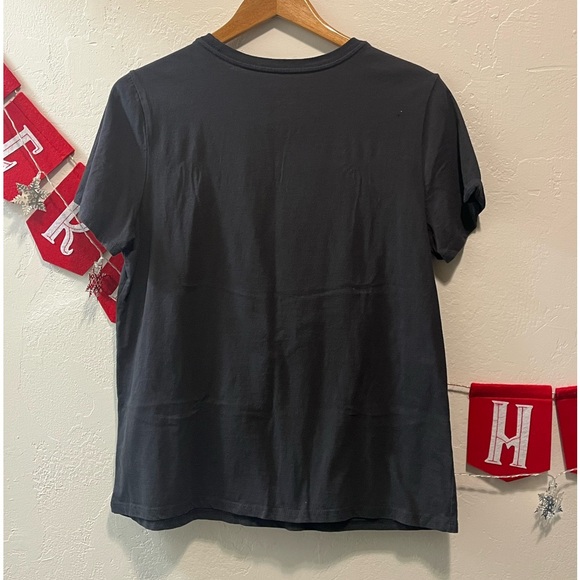 Schitt’s Creek T-shirt - Picture 3 of 5